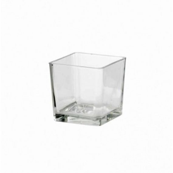 Cubo in vetro trasparente